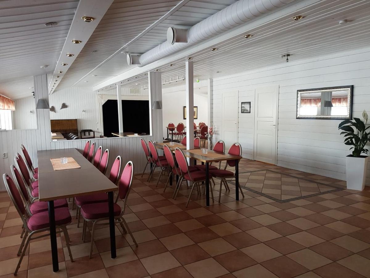 Maalaiskartano Pihkala Hotel Kestilä Kültér fotó